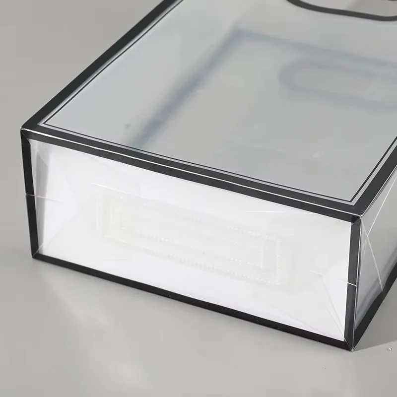 Transparent PVC Gift Bags with Colored Edges – Multipurpose Hand-Carry Packaging - Image 2